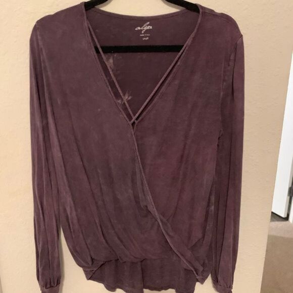 FRANCESCAS BOUTIQUE purple long sleeve top COMFY​ - Picture 1 of 4
